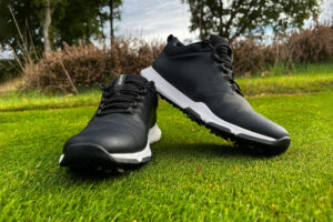 The Importance of Proper Golf Footwear